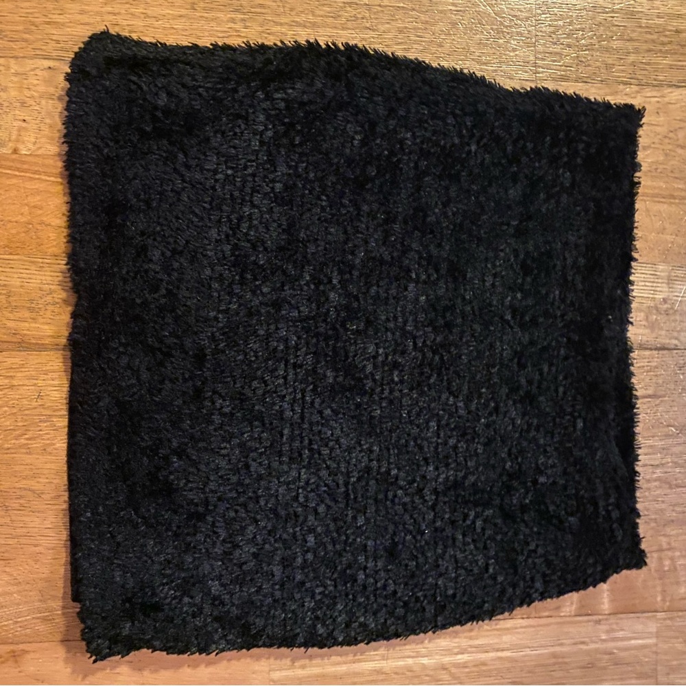 Furry black skirt